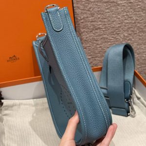 Hermes Evelyne 23 CM Bag Handmade In Taurillon Clemence Leather Silver Hardware 75 Blue Jean - Image 18