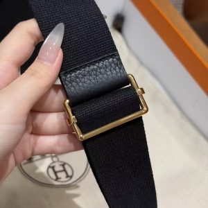 Hermes Evelyne 23 CM Bag Handmade In Taurillon Clemence Leather Gold Hardware 89 Noir - Image 4