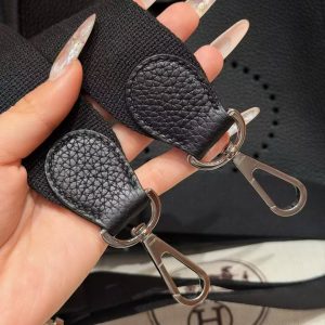 Hermes Evelyne 23 CM Bag Handmade In Taurillon Clemence Leather Silver Hardware 89 Noir - Image 4