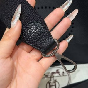 Hermes Evelyne 23 CM Bag Handmade In Taurillon Clemence Leather Silver Hardware 89 Noir - Image 3