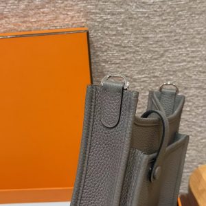 Hermes Evelyne 23 CM Bag Handmade In Taurillon Clemence Leather Silver Hardware 8F Etain - Image 17