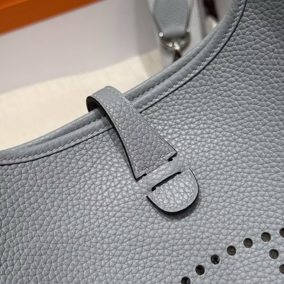 Hermes Evelyne 23 CM Bag Handmade In Taurillon Clemence Leather Silver Hardware P0 Girs Pantin - Image 11