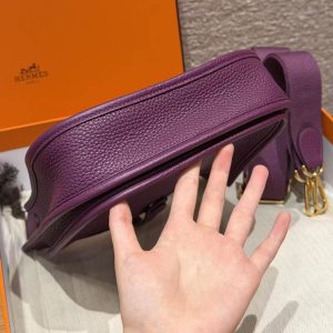 Hermes Evelyne 23 CM Bag Handmade In Taurillon Clemence Leather Gold Hardware P9 Anemone - Image 15