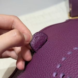 Hermes Evelyne 23 CM Bag Handmade In Taurillon Clemence Leather Gold Hardware P9 Anemone - Image 13