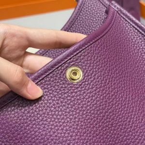 Hermes Evelyne 23 CM Bag Handmade In Taurillon Clemence Leather Gold Hardware P9 Anemone - Image 8