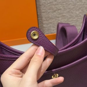 Hermes Evelyne 23 CM Bag Handmade In Taurillon Clemence Leather Gold Hardware P9 Anemone - Image 5