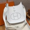 Hermes Evelyne 29 CM Bag Handmade In Taurillon Clemence Leather Silver Hardware 01 Blanc