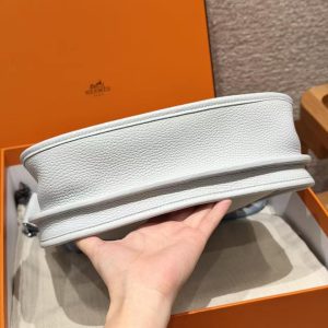 Hermes Evelyne 29 CM Bag Handmade In Taurillon Clemence Leather Silver Hardware 08 Blue Pale - Image 14
