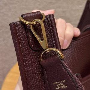 Hermes Evelyne 29 CM Bag Handmade In Taurillon Clemence Leather Gold Hardware 0G Rouge Seller - Image 15
