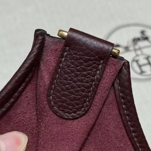 Hermes Evelyne 29 CM Bag Handmade In Taurillon Clemence Leather Gold Hardware 0G Rouge Seller - Image 10