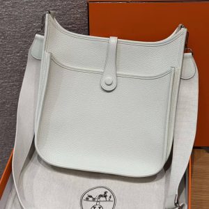 Hermes Evelyne 29 CM Bag Handmade In Taurillon Clemence Leather Silver Hardware 0T Mushroom - Image 2
