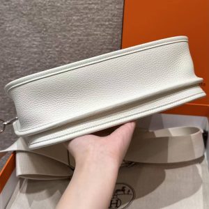Hermes Evelyne 29 CM Bag Handmade In Taurillon Clemence Leather Silver Hardware 0T Mushroom - Image 16