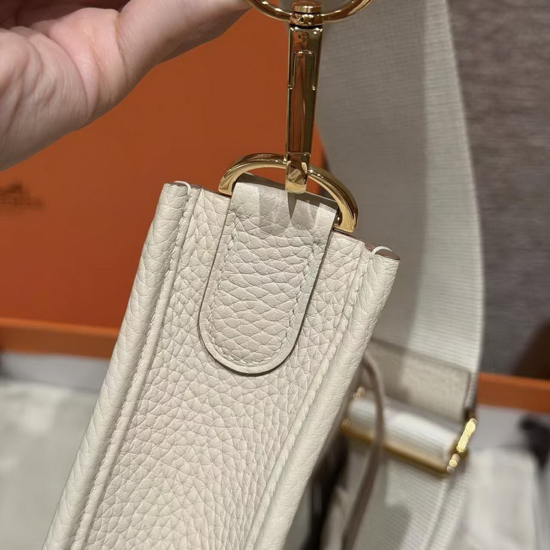 Hermes Evelyne 29 CM Bag Handmade In Taurillon Clemence Leather Gold Hardware 10 Craie - Image 7