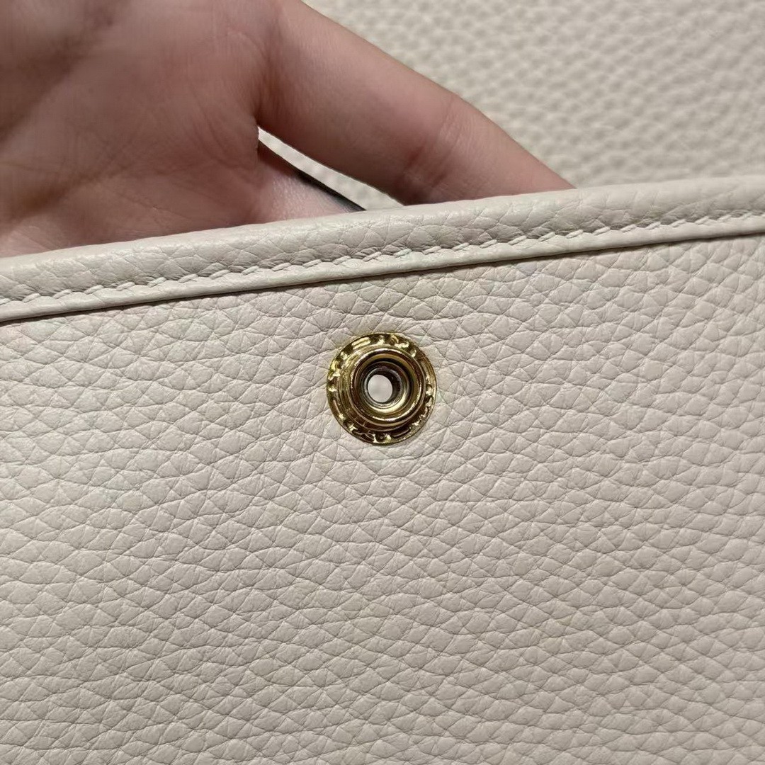 Hermes Evelyne 29 CM Bag Handmade In Taurillon Clemence Leather Gold Hardware 10 Craie - Image 3