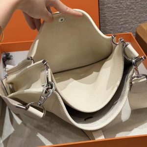 Hermes Evelyne 29 CM Bag Handmade In Taurillon Clemence Leather Silver Hardware 10 Craie - Image 12