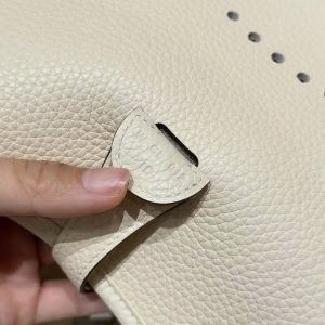 Hermes Evelyne 29 CM Bag Handmade In Taurillon Clemence Leather Silver Hardware 10 Craie - Image 9