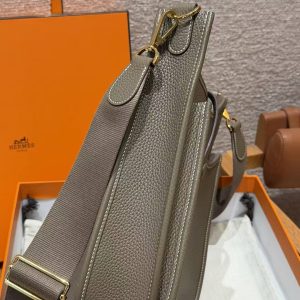 Hermes Evelyne 29 CM Bag Handmade In Taurillon Clemence Leather Gold Hardware 18 Etoupe - Image 15