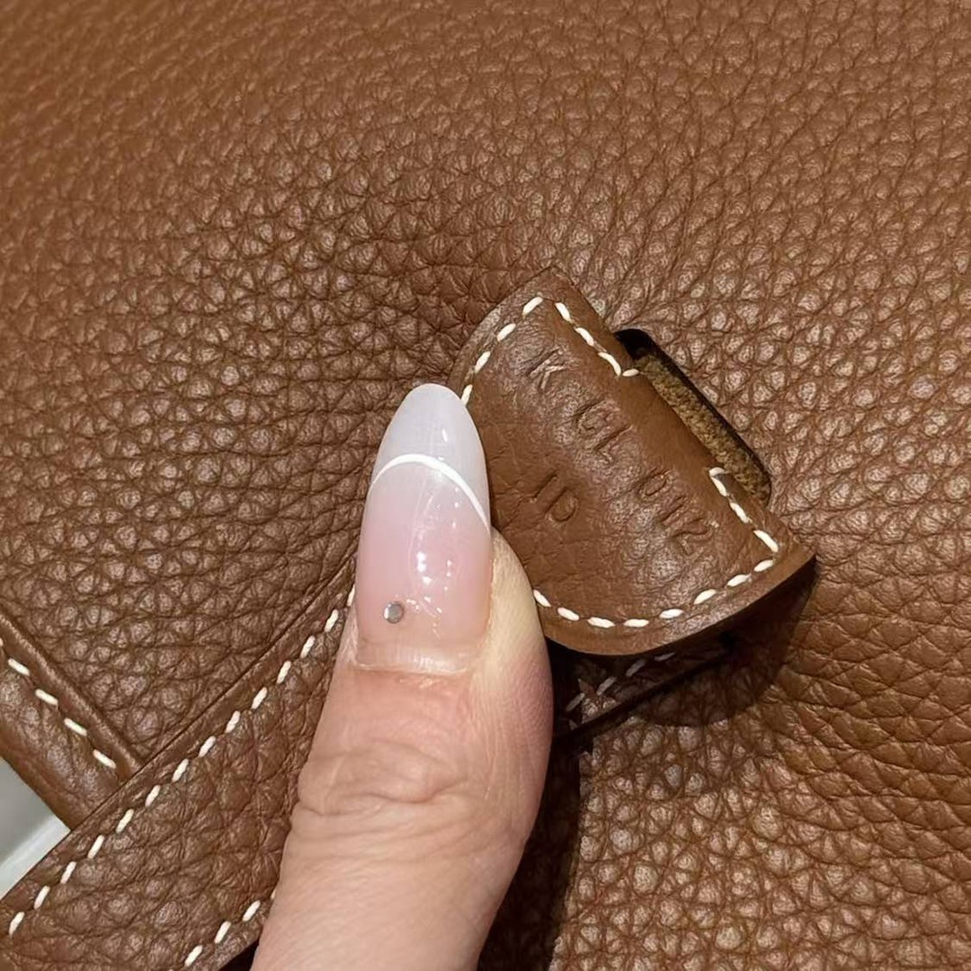 Hermes Evelyne 29 CM Bag Handmade In Taurillon Clemence Leather Gold Hardware 37 Gold - Image 7