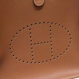 Hermes Evelyne 29 CM Bag Handmade In Taurillon Clemence Leather Silver Hardware 37 Gold - Image 10