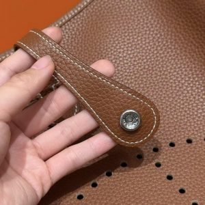 Hermes Evelyne 29 CM Bag Handmade In Taurillon Clemence Leather Silver Hardware 37 Gold - Image 6