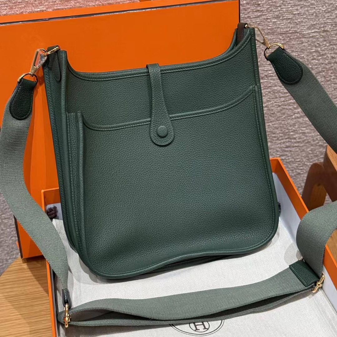 Hermes Evelyne 29 CM Bag Handmade In Taurillon Clemence Leather Gold Hardware 65 Vert Moyen - Image 2