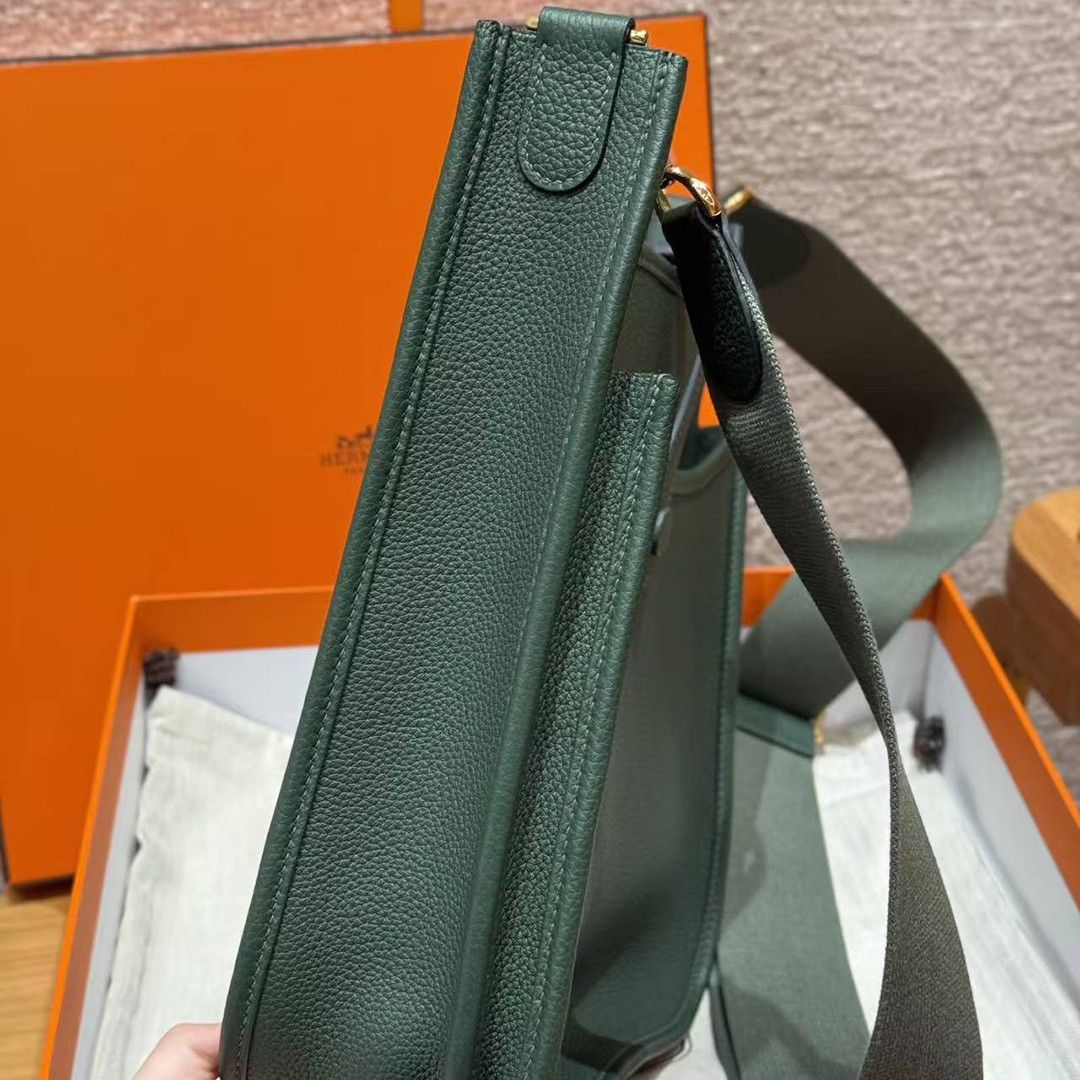 Hermes Evelyne 29 CM Bag Handmade In Taurillon Clemence Leather Gold Hardware 65 Vert Moyen - Image 19