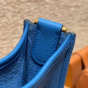Hermes Evelyne 29 CM Bag Handmade In Taurillon Clemence Leather Gold Hardware 71 Blue France - Image 6