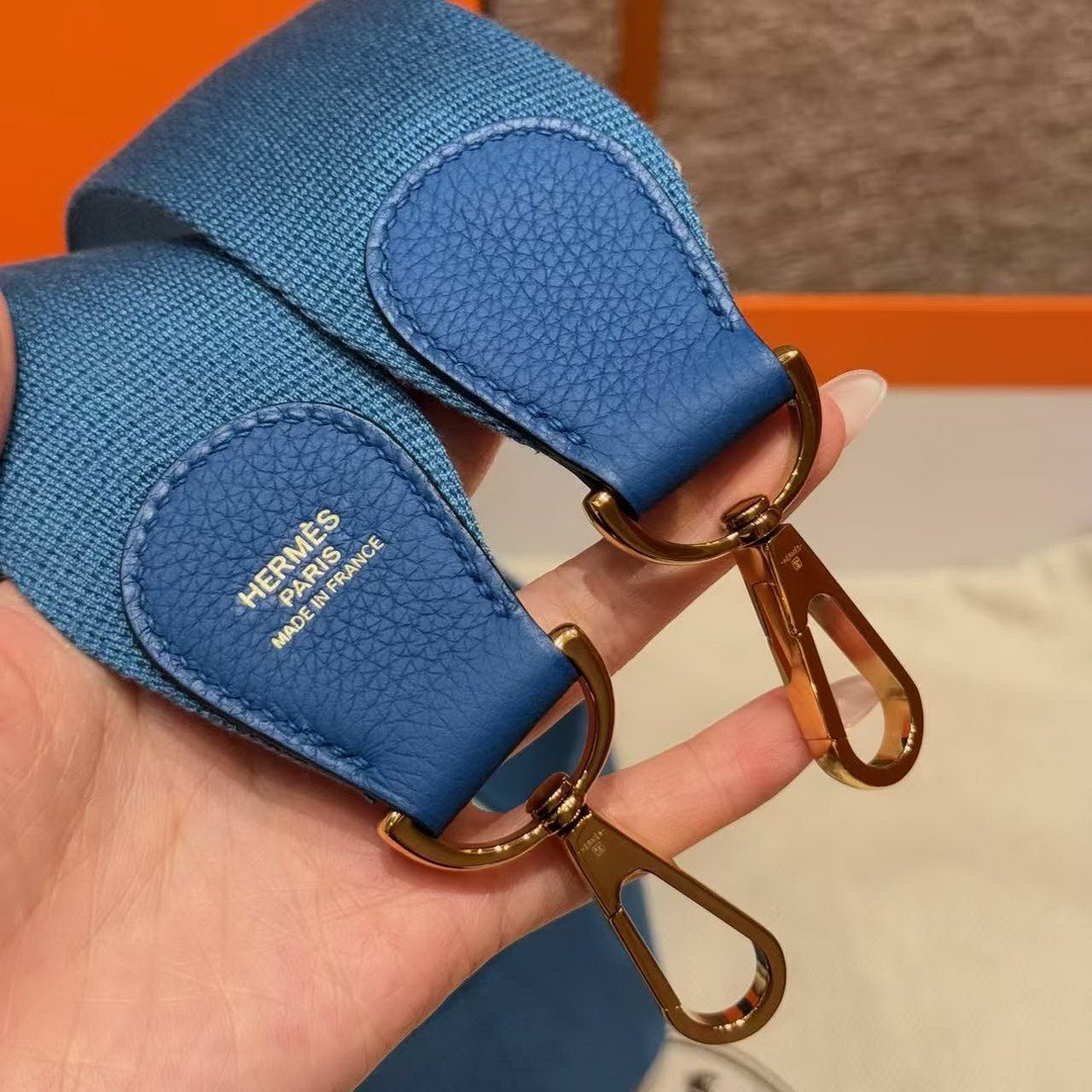 Hermes Evelyne 29 CM Bag Handmade In Taurillon Clemence Leather Gold Hardware 71 Blue France - Image 3