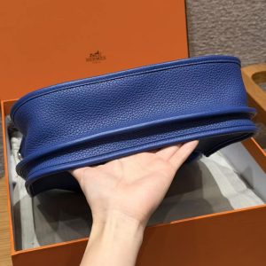 Hermes Evelyne 29 CM Bag Handmade In Taurillon Clemence Leather Silver Hardware 7T Blue Electric - Image 18