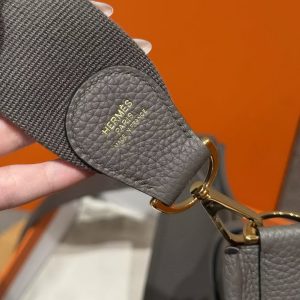 Hermes Evelyne 29 CM Bag Handmade In Taurillon Clemence Leather Gold Hardware 8F Etain - Image 5
