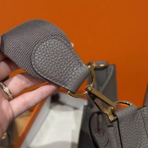 Hermes Evelyne 29 CM Bag Handmade In Taurillon Clemence Leather Gold Hardware 8F Etain - Image 4