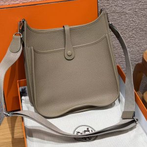 Hermes Evelyne 29 CM Bag Handmade In Taurillon Clemence Leather Silver Hardware 8Q Beige Marfa - Image 2