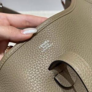 Hermes Evelyne 29 CM Bag Handmade In Taurillon Clemence Leather Silver Hardware 8Q Beige Marfa - Image 12