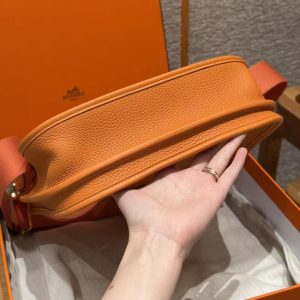 Hermes Evelyne 29 CM Bag Handmade In Taurillon Clemence Leather Gold Hardware 93 Orange - Image 19