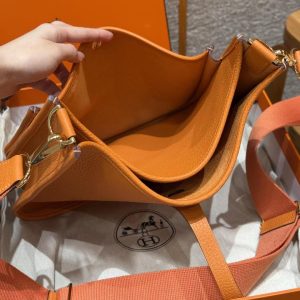 Hermes Evelyne 29 CM Bag Handmade In Taurillon Clemence Leather Gold Hardware 93 Orange - Image 9