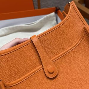 Hermes Evelyne 29 CM Bag Handmade In Taurillon Clemence Leather Gold Hardware 93 Orange - Image 6