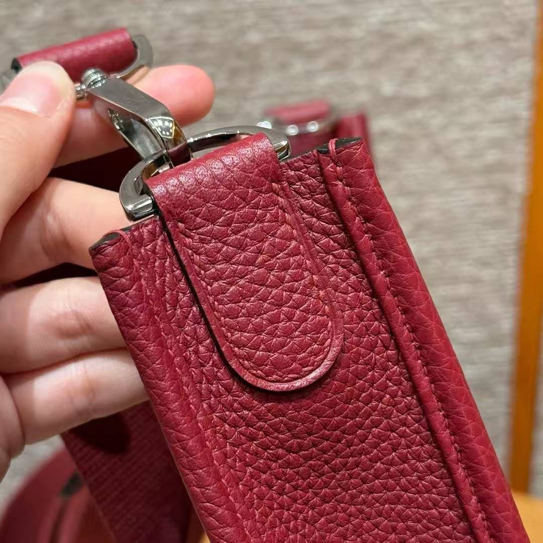 Hermes Evelyne 29 CM Bag Handmade In Taurillon Clemence Leather Silver Hardware B5 Ruby - Image 7