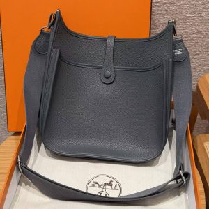 Hermes Evelyne 29 CM Bag Handmade In Taurillon Clemence Leather Silver Hardware H0 Girs Misty - Image 2