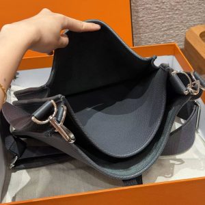 Hermes Evelyne 29 CM Bag Handmade In Taurillon Clemence Leather Silver Hardware H0 Girs Misty - Image 15