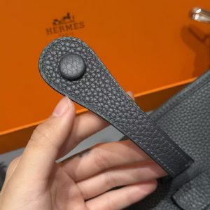 Hermes Evelyne 29 CM Bag Handmade In Taurillon Clemence Leather Silver Hardware H0 Girs Misty - Image 7