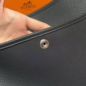 Hermes Evelyne 29 CM Bag Handmade In Taurillon Clemence Leather Silver Hardware H0 Girs Misty - Image 3