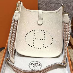 Hermes Evelyne 29 CM Bag Handmade In Taurillon Clemence Leather Gold Hardware I2 Nata