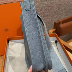 Hermes Evelyne 29 CM Bag Handmade In Taurillon Clemence Leather Silver Hardware J7 Blue Jin - Image 15
