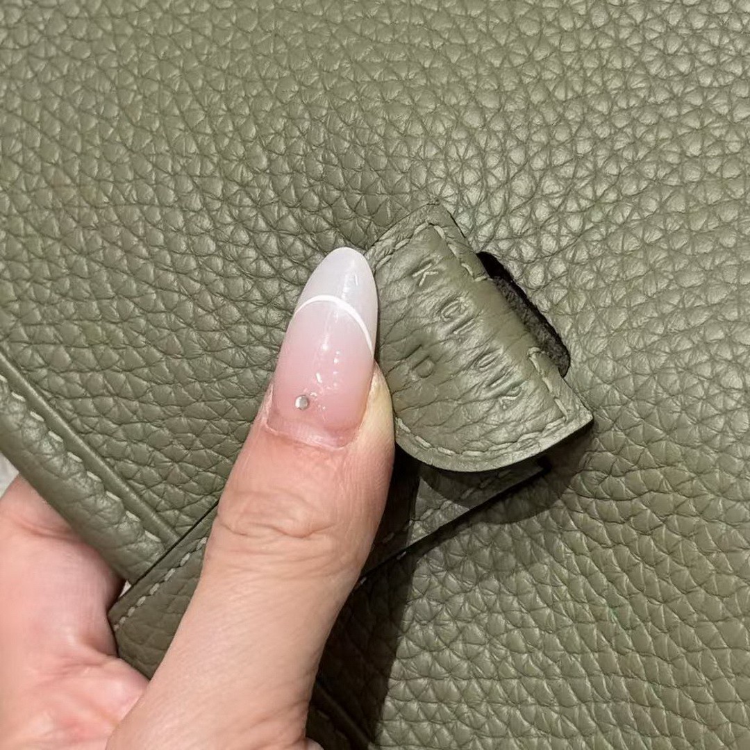 Hermes Evelyne 29 CM Bag Handmade In Taurillon Clemence Leather Silver Hardware Q1 Sauge - Image 8