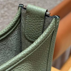 Hermes Evelyne 29 CM Bag Handmade In Taurillon Clemence Leather Silver Hardware Q1 Sauge - Image 7