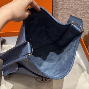Hermes Evelyne 29 CM Bag Handmade In Taurillon Clemence Leather Silver Hardware R2 Blue Agate - Image 11
