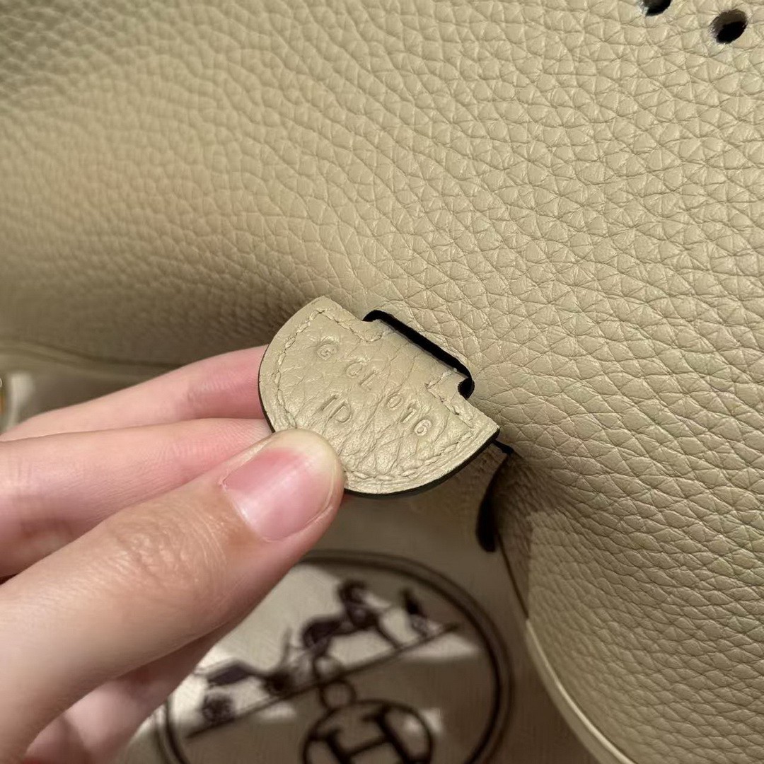 Hermes Evelyne 29 CM Bag Handmade In Taurillon Clemence Leather Gold Hardware S2 Trench - Image 13