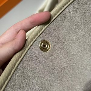 Hermes Evelyne 29 CM Bag Handmade In Taurillon Clemence Leather Gold Hardware S2 Trench - Image 7