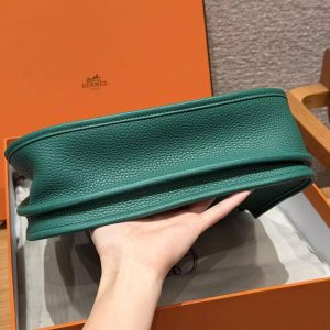Hermes Evelyne 29 CM Bag Handmade In Taurillon Clemence Leather Gold Hardware U4 Vert Vertigo - Image 17