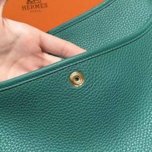 Hermes Evelyne 29 CM Bag Handmade In Taurillon Clemence Leather Gold Hardware U4 Vert Vertigo - Image 4